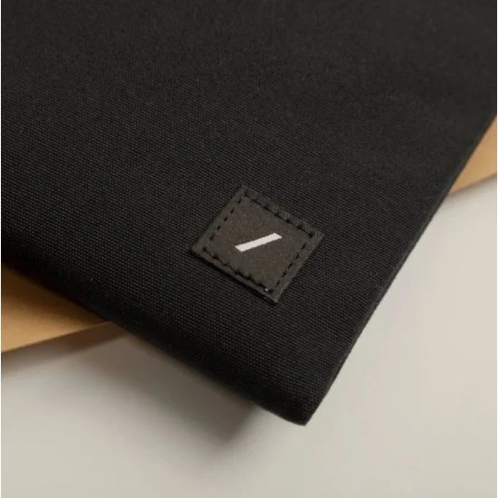 Native Union MacBook Pro 16" Stow Lite Sleeve _ Black